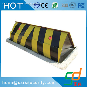 Heavy duty full automatic vehicle automatic road blockers